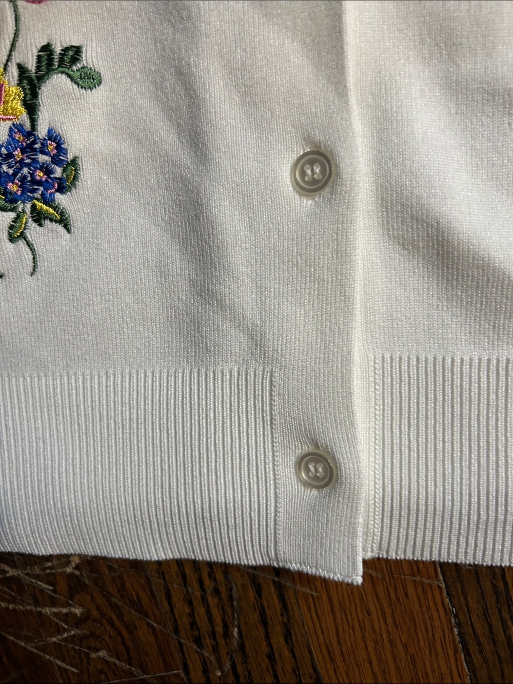 Free Assembly White Floral Embroidered Short-Sleeve Cardigan - Picture 16 of 16